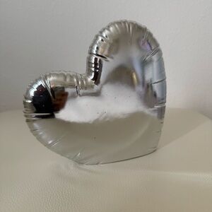 Silver Heart-Shaped Balloon Decor